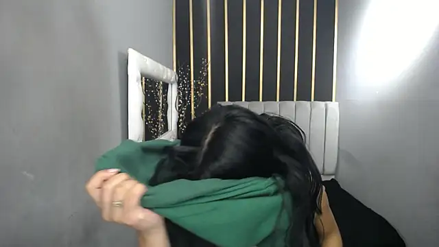 Snapshot of keizy__conte chatting on 01/16/25, 04:39 keizy conte online show from 01/16/25, 04:39