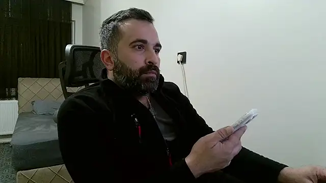 tgltplsr online show from 02/25/26, 01:50