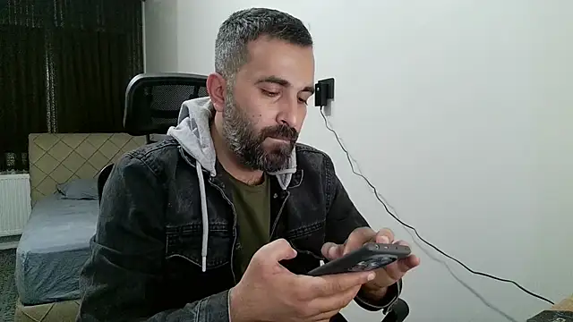 tgltplsr online show from 11/10/25, 02:49