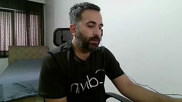 tgltplsr online show from 09/28/25, 04:41