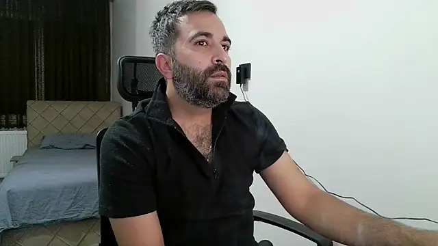 tgltplsr online show from 09/26/25, 03:02