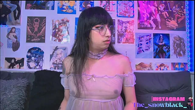 snowblack  online show from 02/13/26, 05:24