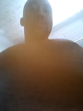 Snapshot of Stormward chatting on 11/30/25, 08:37 Stormward online show from 11/30/25, 08:37