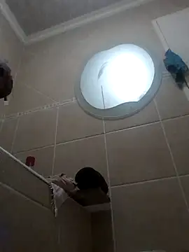 Snapshot of Stormward chatting on 10/31/25, 06:15 Stormward online show from 10/31/25, 06:15