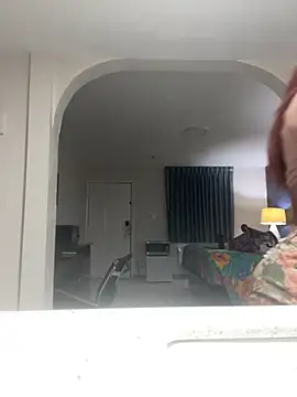 SlimBeenBadd1981 online show from 10/08/25, 04:25