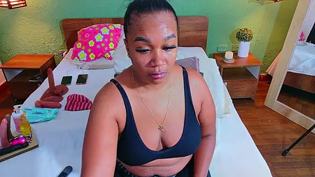 dannaahbrown online show from 05/07/26, 04:32