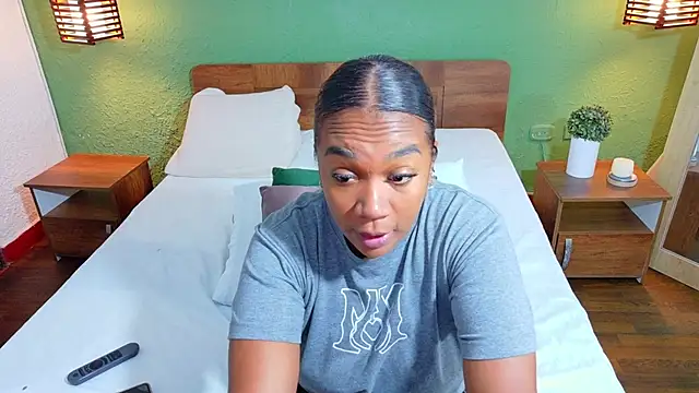 dannaahbrown online show from 10/07/25, 07:48