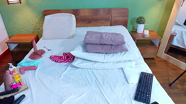 Snapshot of dannaahbrown chatting on 02/27/26, 06:30 dannaahbrown online show from 02/27/26, 06:30