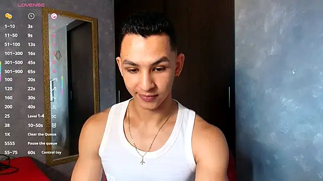 liuscast22 online show from 11/19/25, 04:07