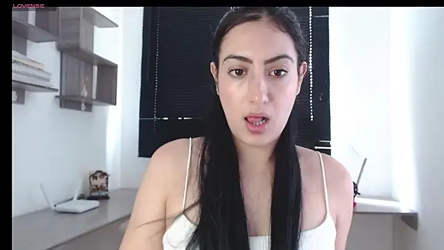 MIYESSI online show from 02/27/25, 03:37