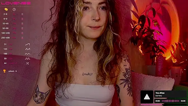 Snapshot of IttyKitty chatting on 01/31/26, 10:30 IttyKitty online show from 01/31/26, 10:30