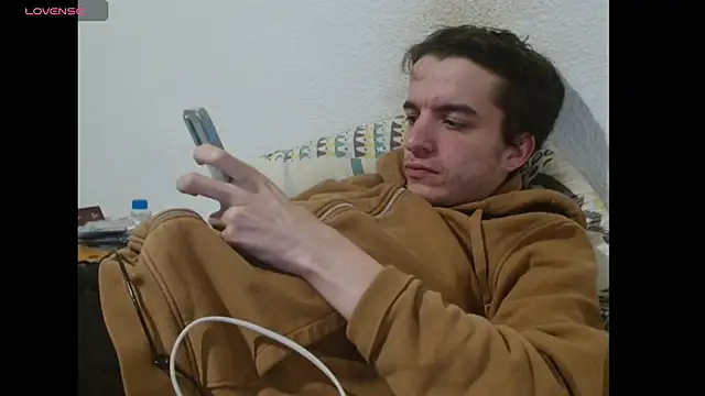 Tombgy07 online show from 03/16/26, 09:39