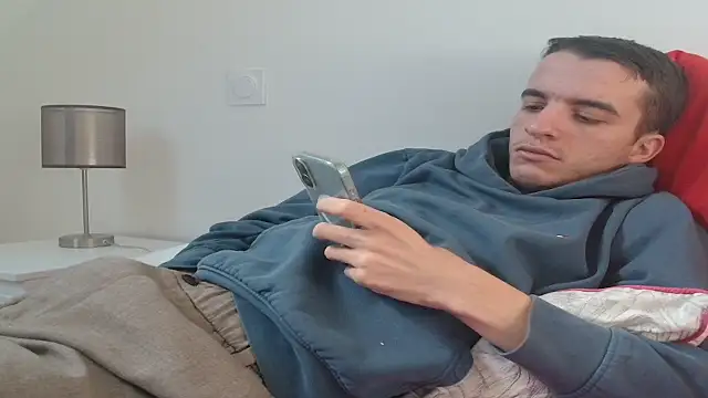 Tombgy07 online show from 11/26/25, 01:11