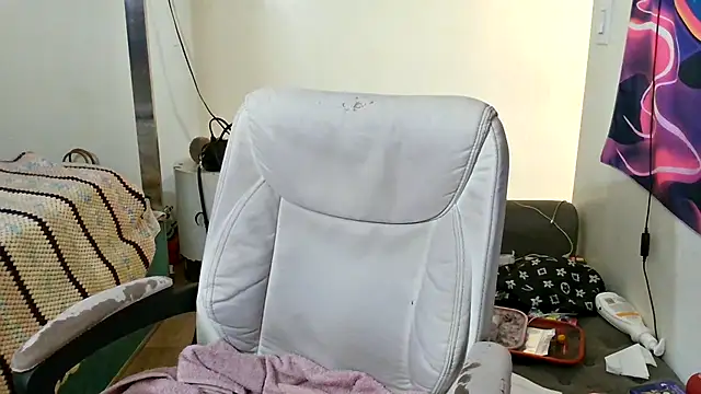 YasmineMinaj online show from 12/14/25, 11:21