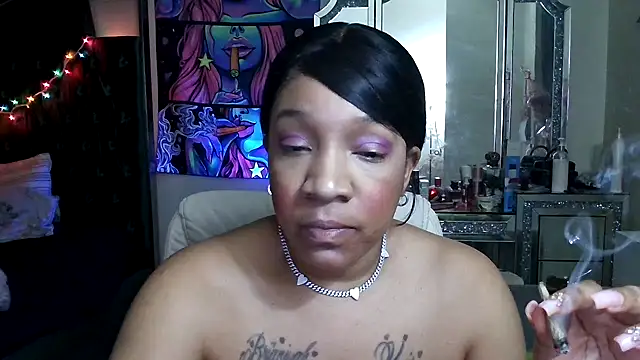 Snapshot of YasmineMinaj chatting on 02/27/25, 04:24 YasmineMinaj online show from 02/27/25, 04:24