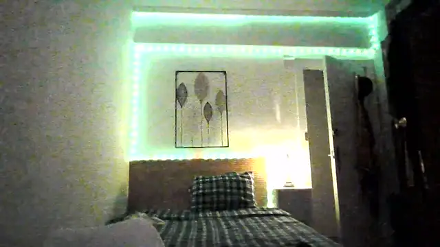 Snapshot of 99_GANAr chatting on 04/12/26, 12:25 99 GANAr online show from 04/12/26, 12:25