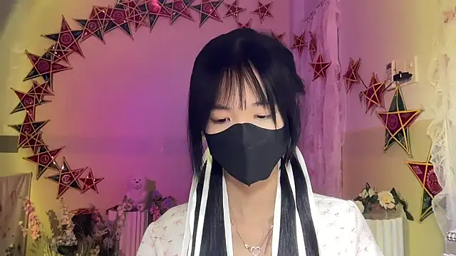 Snapshot of Your-Sunshine chatting on 09/30/25, 04:35 Your-Sunshine online show from 09/30/25, 04:35