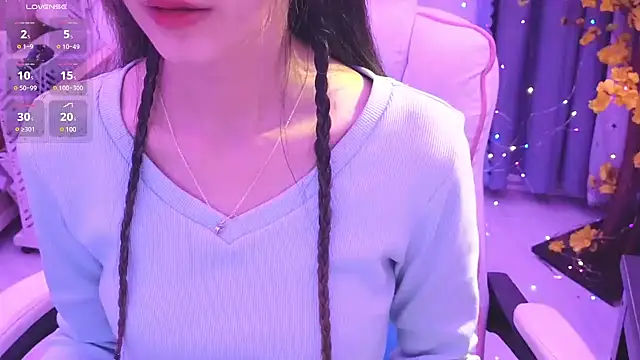 Snapshot of Your-Sunshine chatting on 02/01/25, 04:11 Your-Sunshine online show from 02/01/25, 04:11