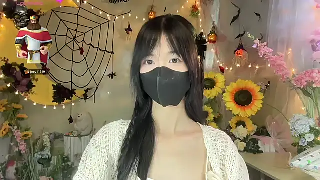 Your-Sunshine online show from 10/25/25, 05:17