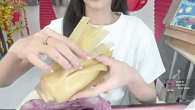 Your-Sunshine online show from 02/16/26, 07:29