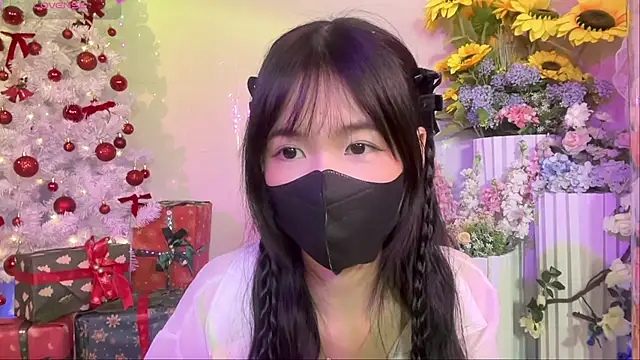 Your-Sunshine online show from 11/18/25, 02:20