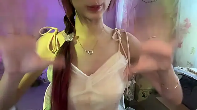 Snapshot of Your-Sunshine chatting on 09/16/25, 07:09 Your-Sunshine online show from 09/16/25, 07:09