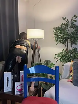 Snapshot of KittyKatyDream chatting on 03/01/25, 06:32 KittyKatyDream online show from 03/01/25, 06:32