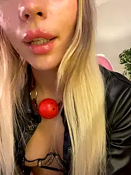 KittyKatyDream online show from 12/03/25, 03:00