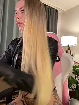 KittyKatyDream online show from 04/18/26, 07:18