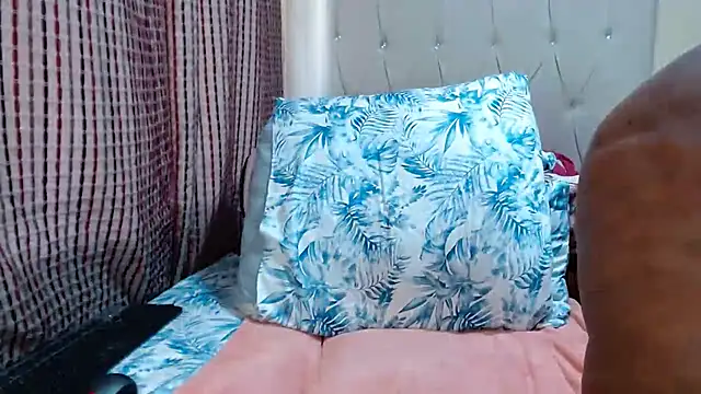 CHOCOLATEDARKBUSTYX online show from 03/13/26, 06:18