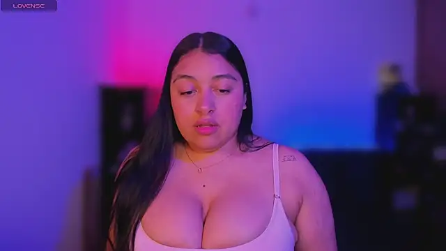 Soysofiarodrigu online show from 12/18/25, 11:30