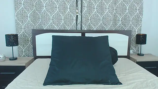 MissMilla online show from 10/08/25, 05:20