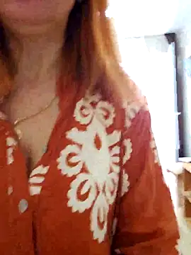 Snapshot of LybovNTV chatting on 09/22/25, 03:07 LybovNTV online show from 09/22/25, 03:07