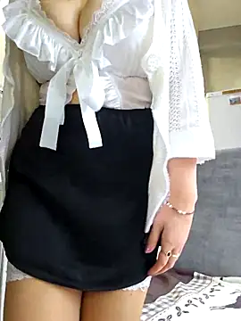 Snapshot of LybovNTV chatting on 02/19/26, 09:39 LybovNTV online show from 02/19/26, 09:39