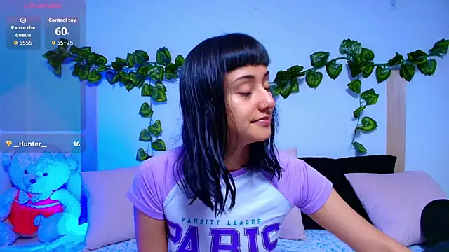 Snapshot of tati_cardenas chatting on 10/10/25, 05:52 tati cardenas online show from 10/10/25, 05:52