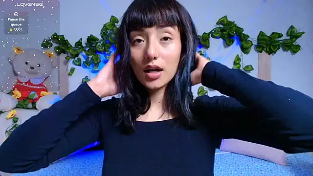 tati cardenas online show from 12/03/25, 01:39