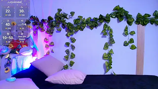 tati cardenas online show from 12/23/25, 05:07