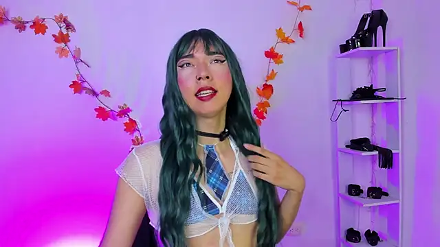 sofi elfqueen online show from 03/26/26, 11:02