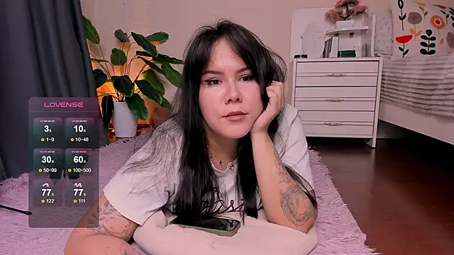 Snapshot of _Rein_ chatting on 11/27/25, 02:06 Rein online show from 11/27/25, 02:06