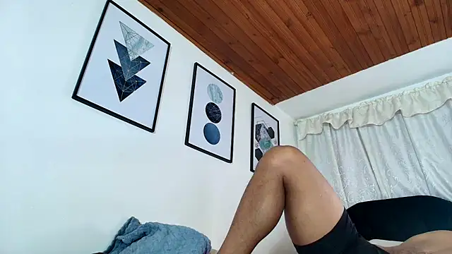 sam her online show from 10/03/25, 07:48