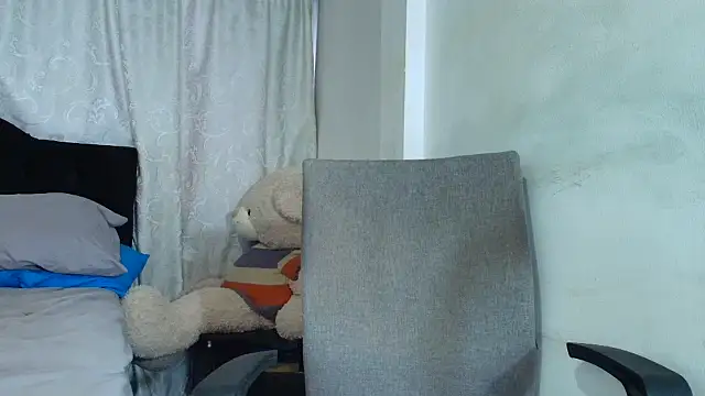 sam her online show from 09/18/25, 09:07