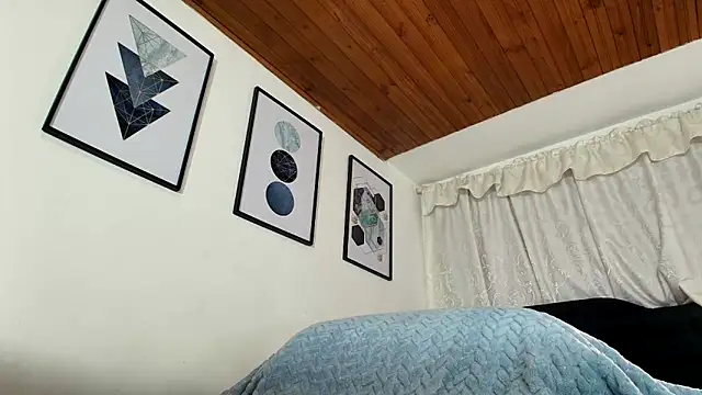 sam her online show from 10/02/25, 09:07