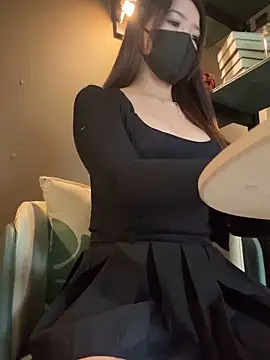 Jessical online show from 10/19/25, 03:42