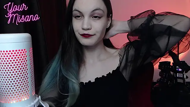 Snapshot of YourMisano chatting on 01/14/26, 12:14 YourMisano online show from 01/14/26, 12:14