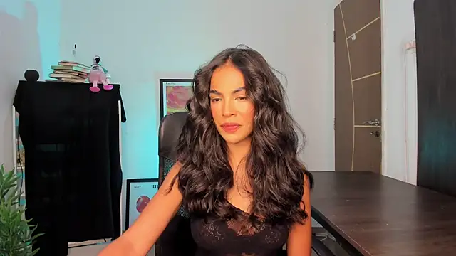 camille-rose online show from 04/30/26, 05:20