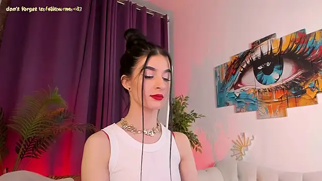 LauraCoy online show from 06/11/26, 03:03