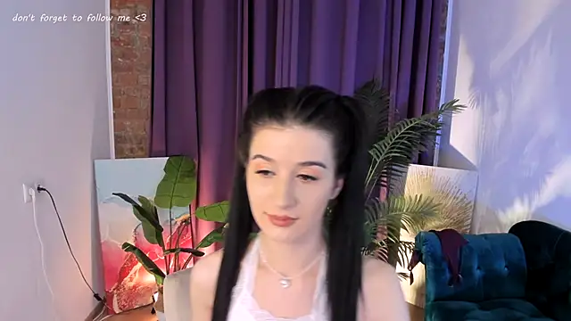 LauraCoy online show from 01/30/25, 11:24