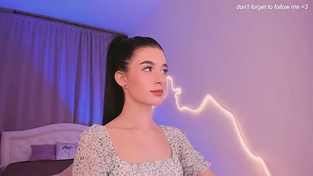 LauraCoy online show from 06/02/26, 09:48