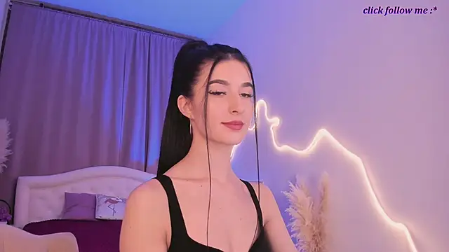 LauraCoy online show from 05/31/26, 09:26