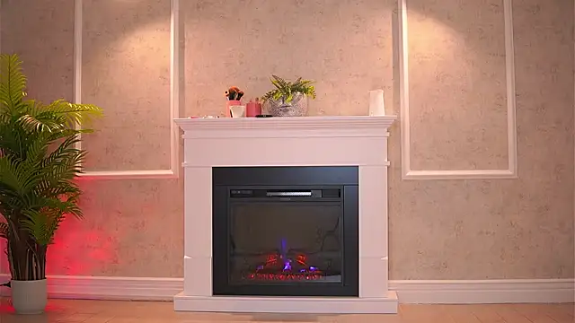Abbela White online show from 10/10/25, 08:37